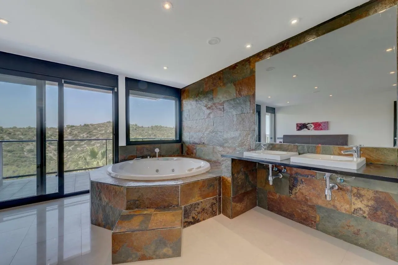 Casa Armonia Villa Calafell 0*,