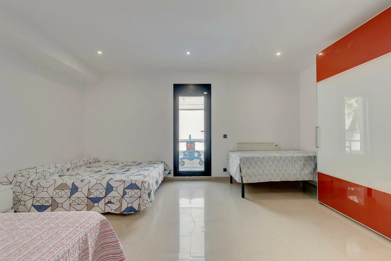 Casa Armonia Villa Calafell 0*,